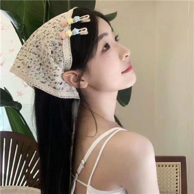 星与月是天上的洞海报